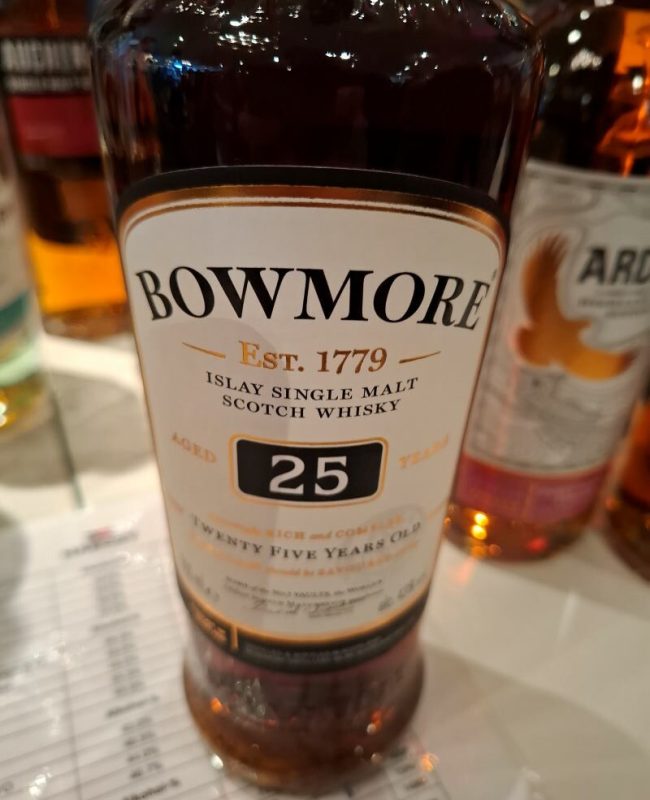 Bowmore 25_800x1067